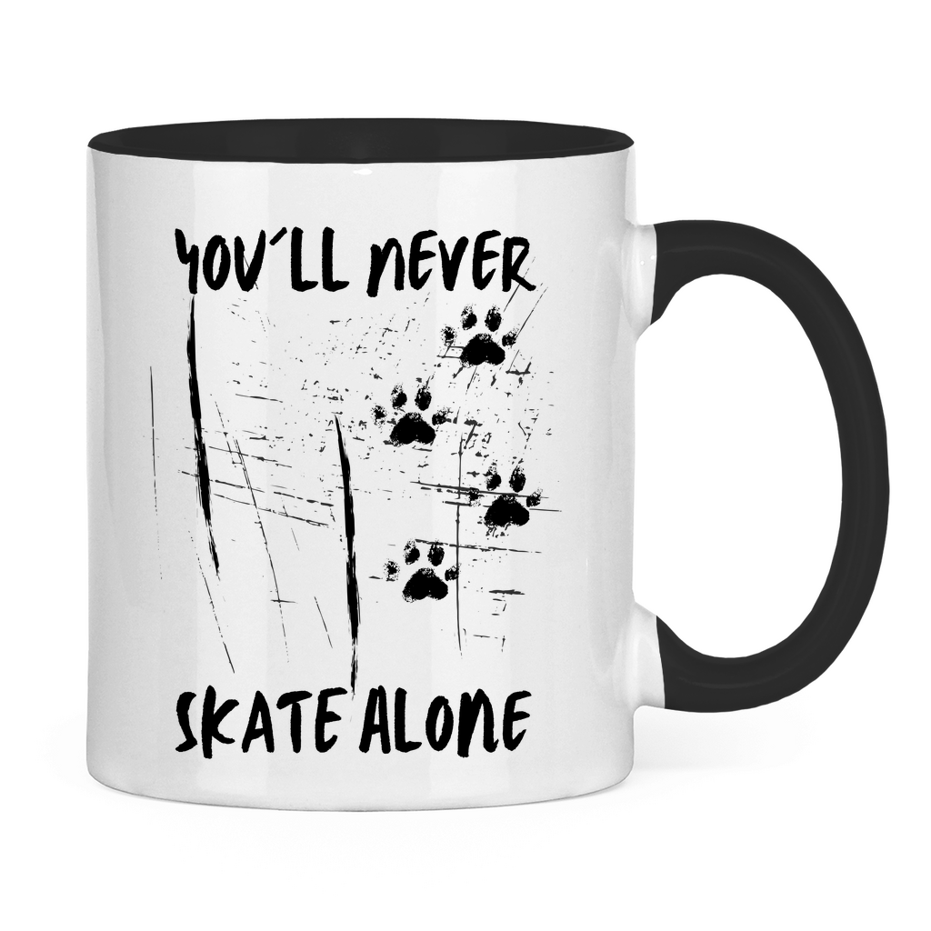 Tasse zweifarbig NEVER SKATE ALONE