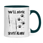 Tasse zweifarbig NEVER SKATE ALONE