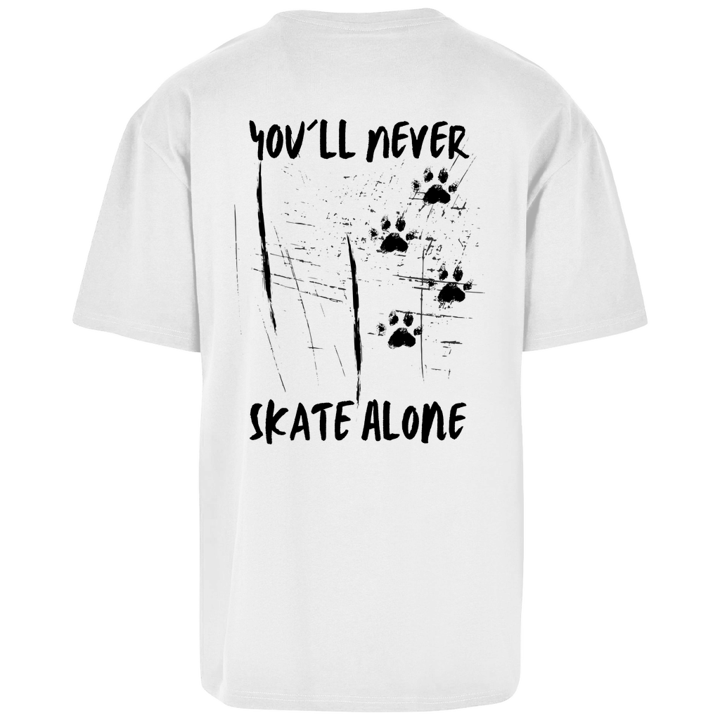 Oversize T-Shirt NEVER SKATE ALONE DOG (back)