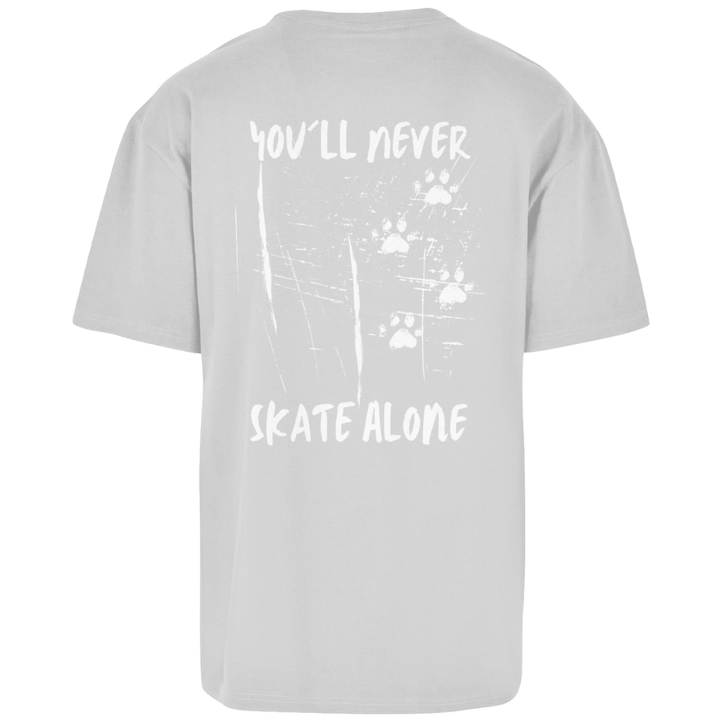 Oversize T-Shirt NEVER SKATE ALONE DOG (back)
