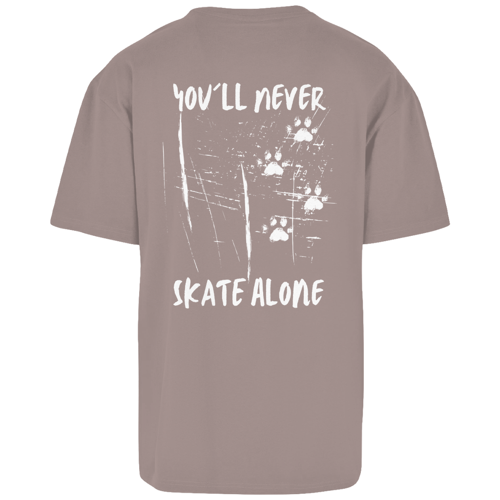 Oversize T-Shirt NEVER SKATE ALONE DOG (back)